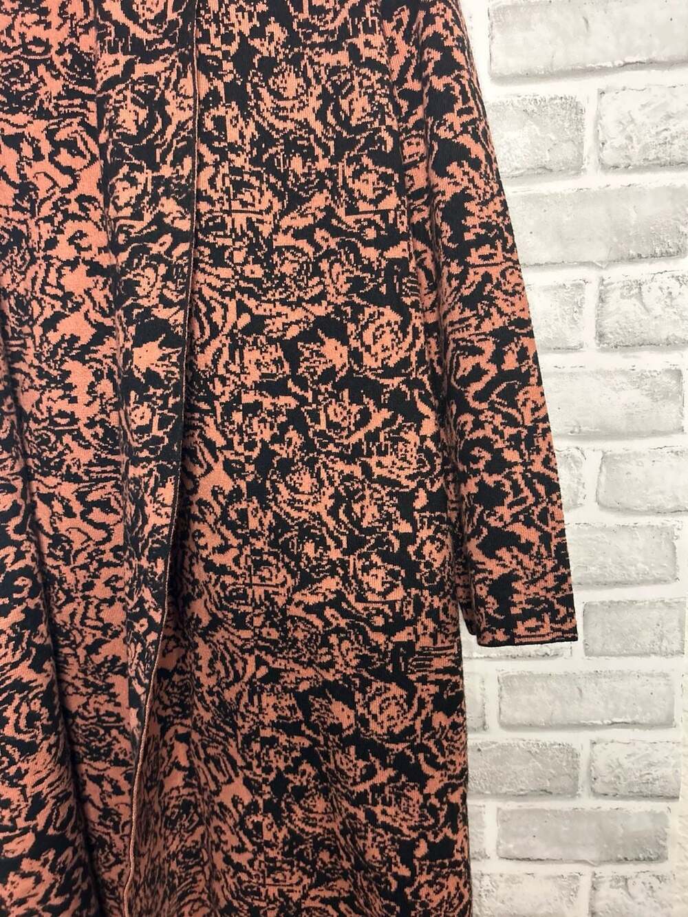 Premise Long Open-Front Cardigan with Abstract Floral Print - Picture 5 of 6